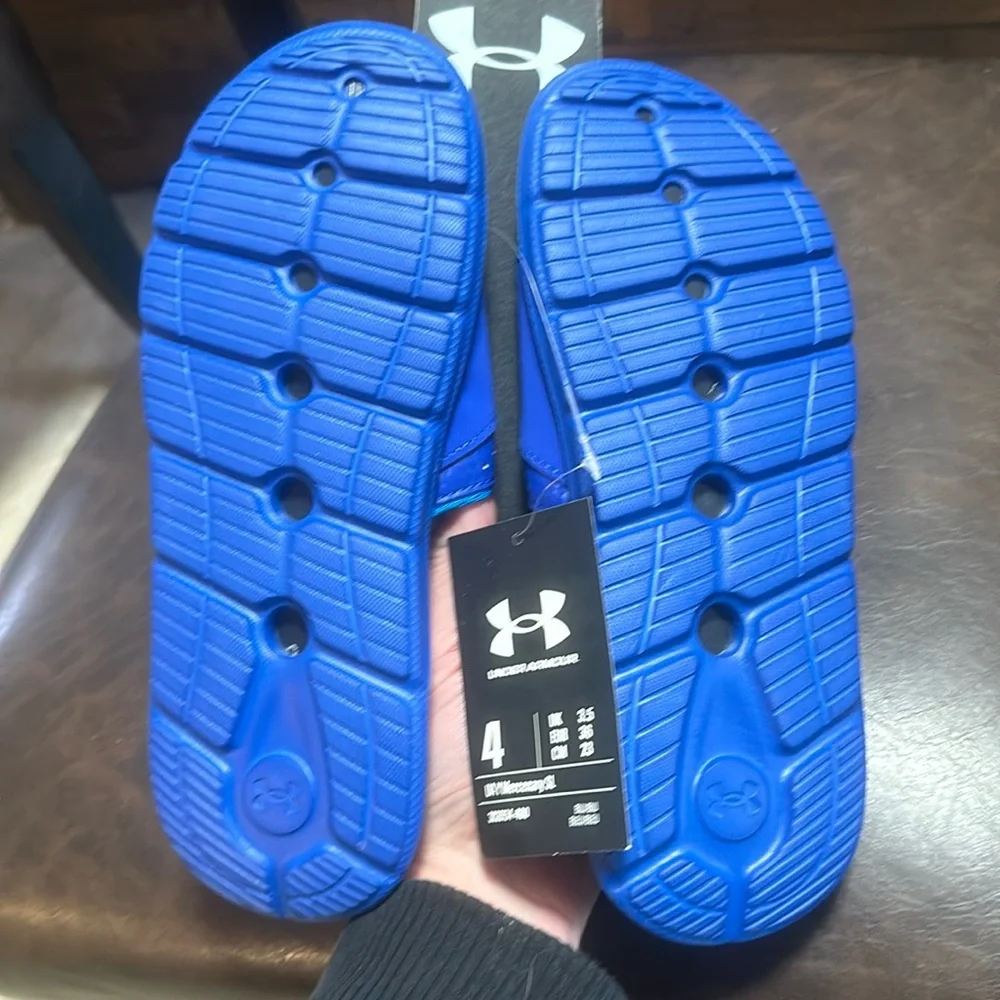 Under Armour Kids’ Mercenary Slides: BLUE: NEW WITH TAGS: SIZE 4